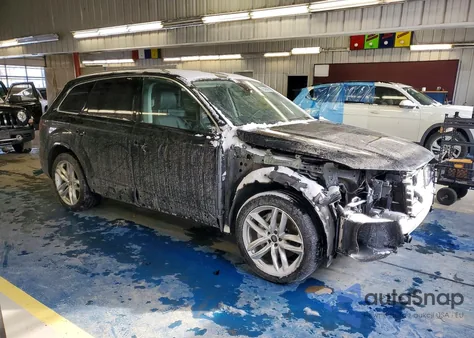 2018 Audi Q7 Prestige z USA, uszkodzony, nr VIN WA1VAAF75JD042178